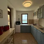 Апартамент Azzurro Cosy & Charming Созопол